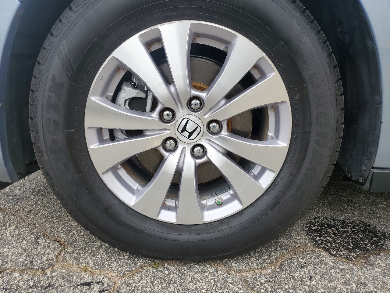 2014 Honda Odyssey EX photo 40