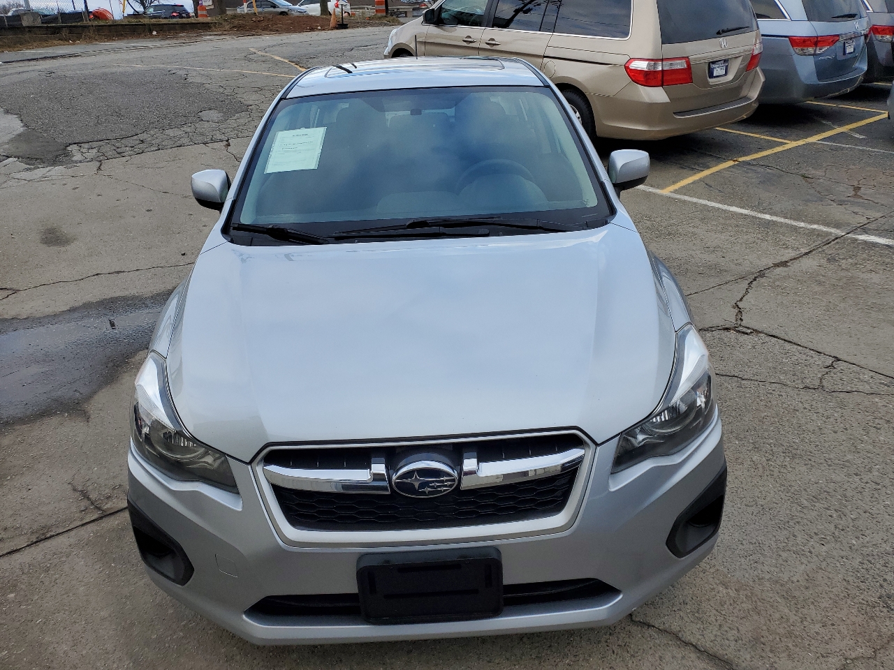 Subaru Impreza 2.0i Premium 4-Door 2014
