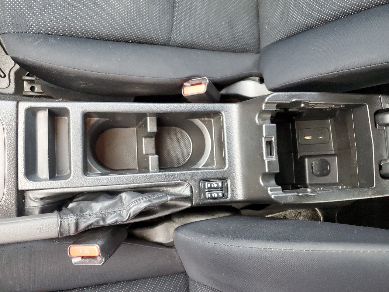 Subaru Impreza 2.0i Premium 4-Door 2014