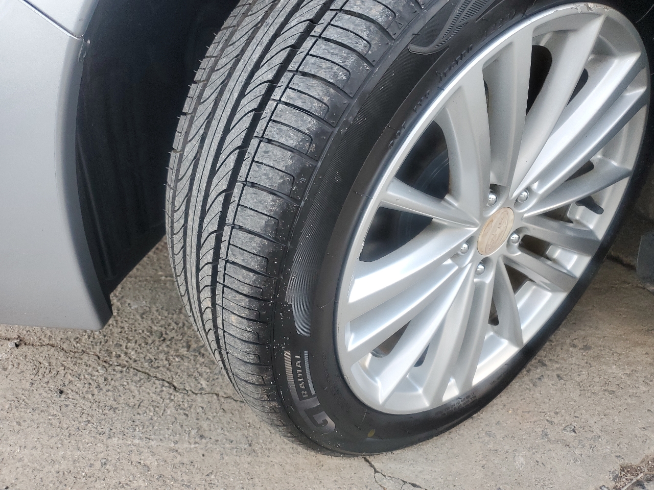 Subaru Impreza 2.0i Premium 4-Door 2014