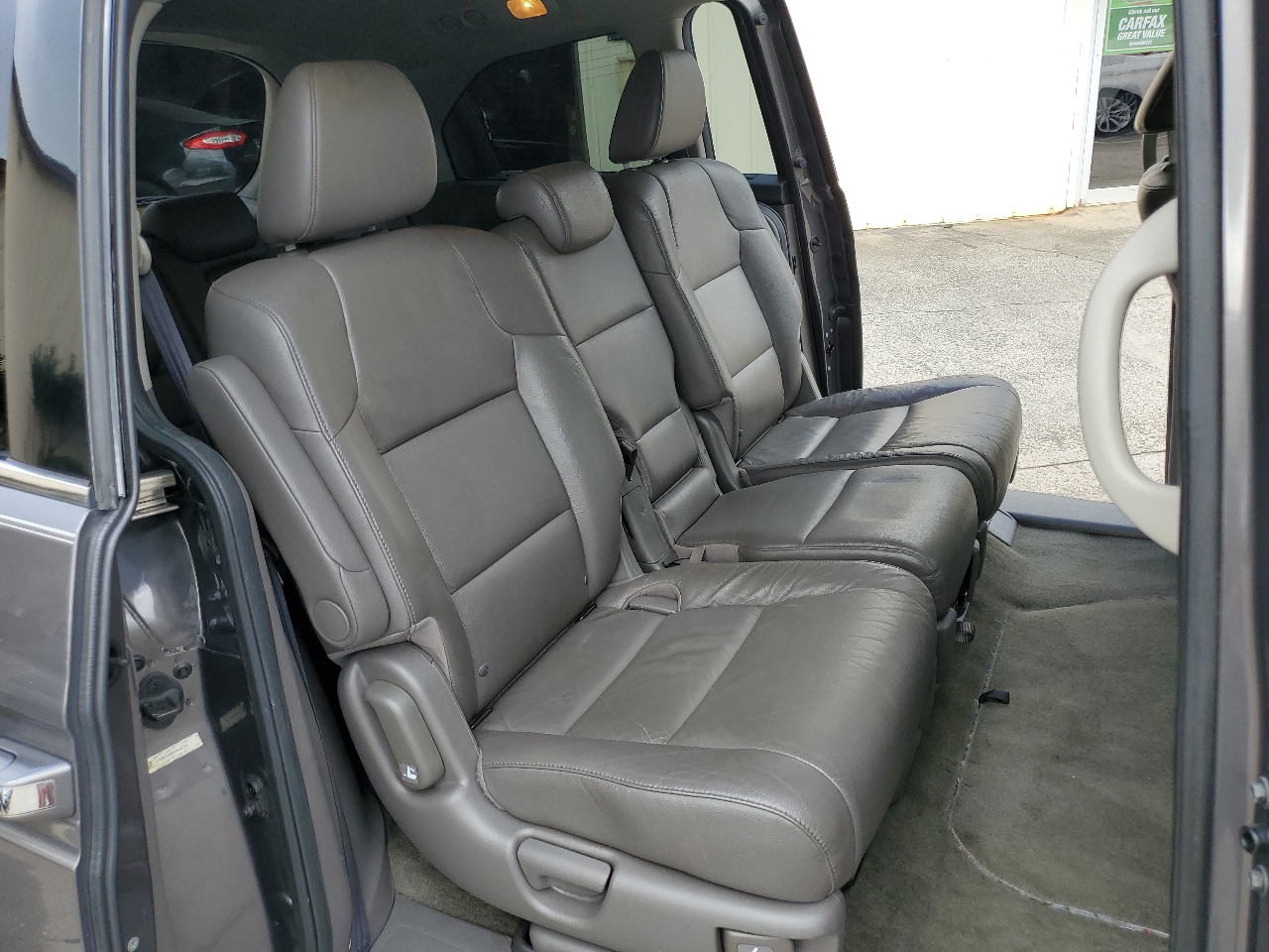 Honda Odyssey 5dr Touring AT with RES & NAVI 2017 Honda Odyssey 5dr Touring AT with RES & NAVI 2017