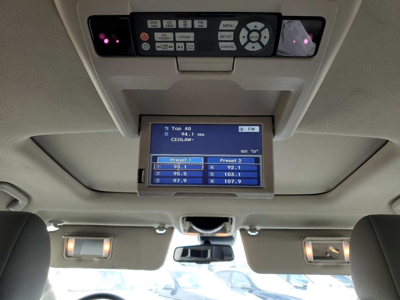 Honda Odyssey 5dr Touring AT with RES & NAVI 2017 Honda Odyssey 5dr Touring AT with RES & NAVI 2017