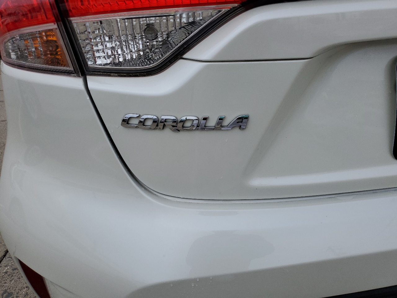 Toyota Corolla 4dr Sdn CVT LE Premium (Natl) 2020 Toyota Corolla 4dr Sdn CVT LE Premium (Natl) 2020