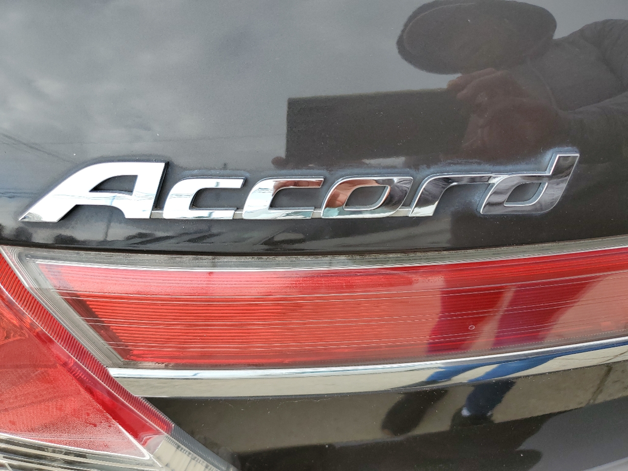 Honda Accord EX-L Sedan AT with XM Radio 2011