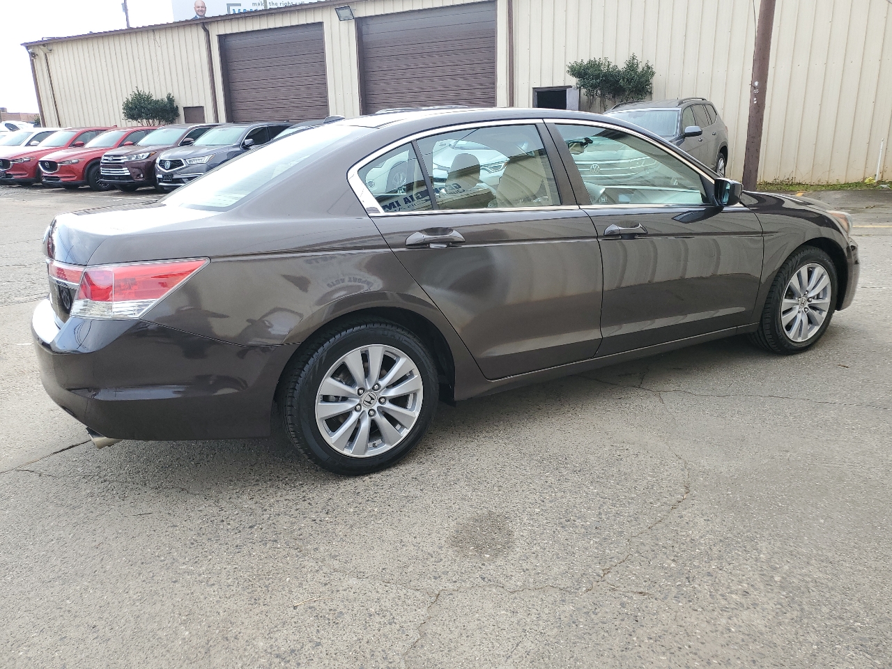 Honda Accord EX-L Sedan AT with XM Radio 2011