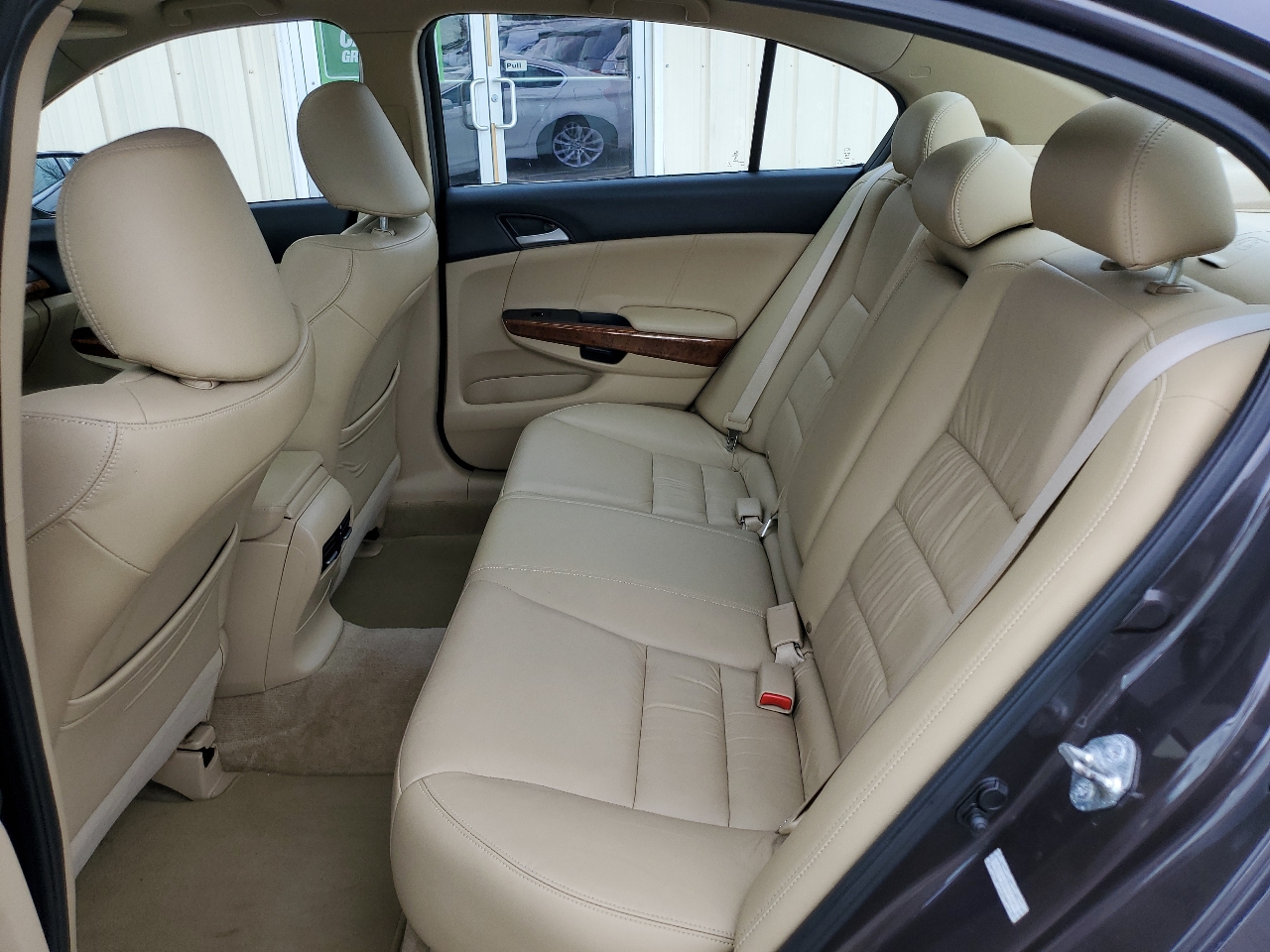 Honda Accord EX-L Sedan AT with XM Radio 2011