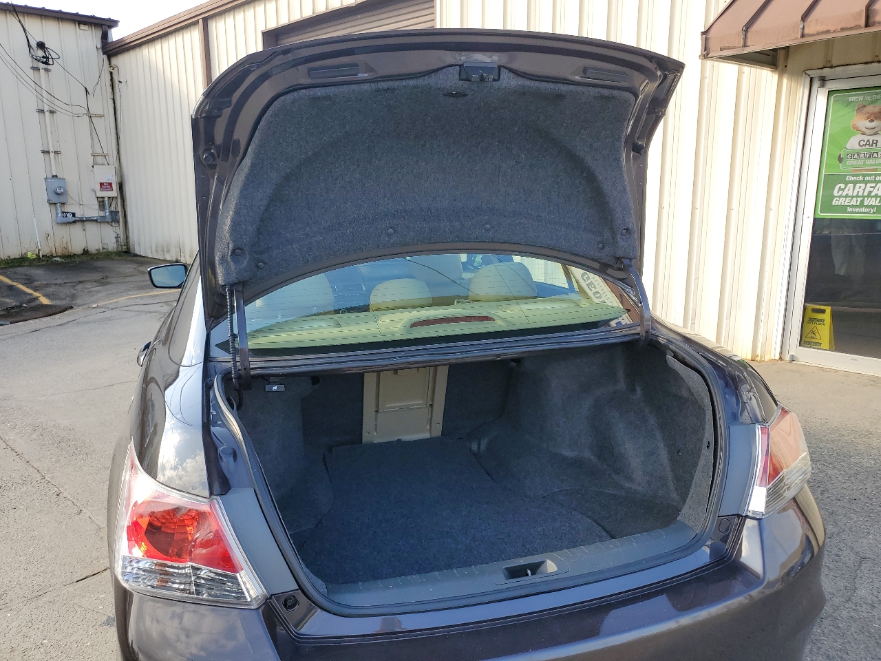 Honda Accord EX-L Sedan AT with XM Radio 2011