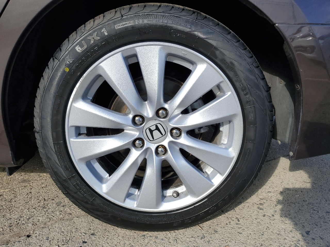 Honda Accord EX-L Sedan AT with XM Radio 2011