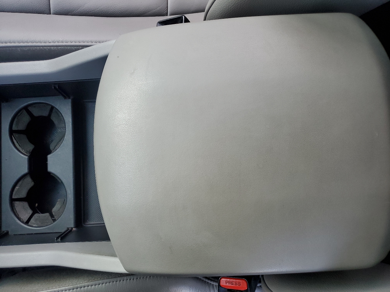 Honda Pilot 4WD 4dr Touring w/RES & Navi 2013