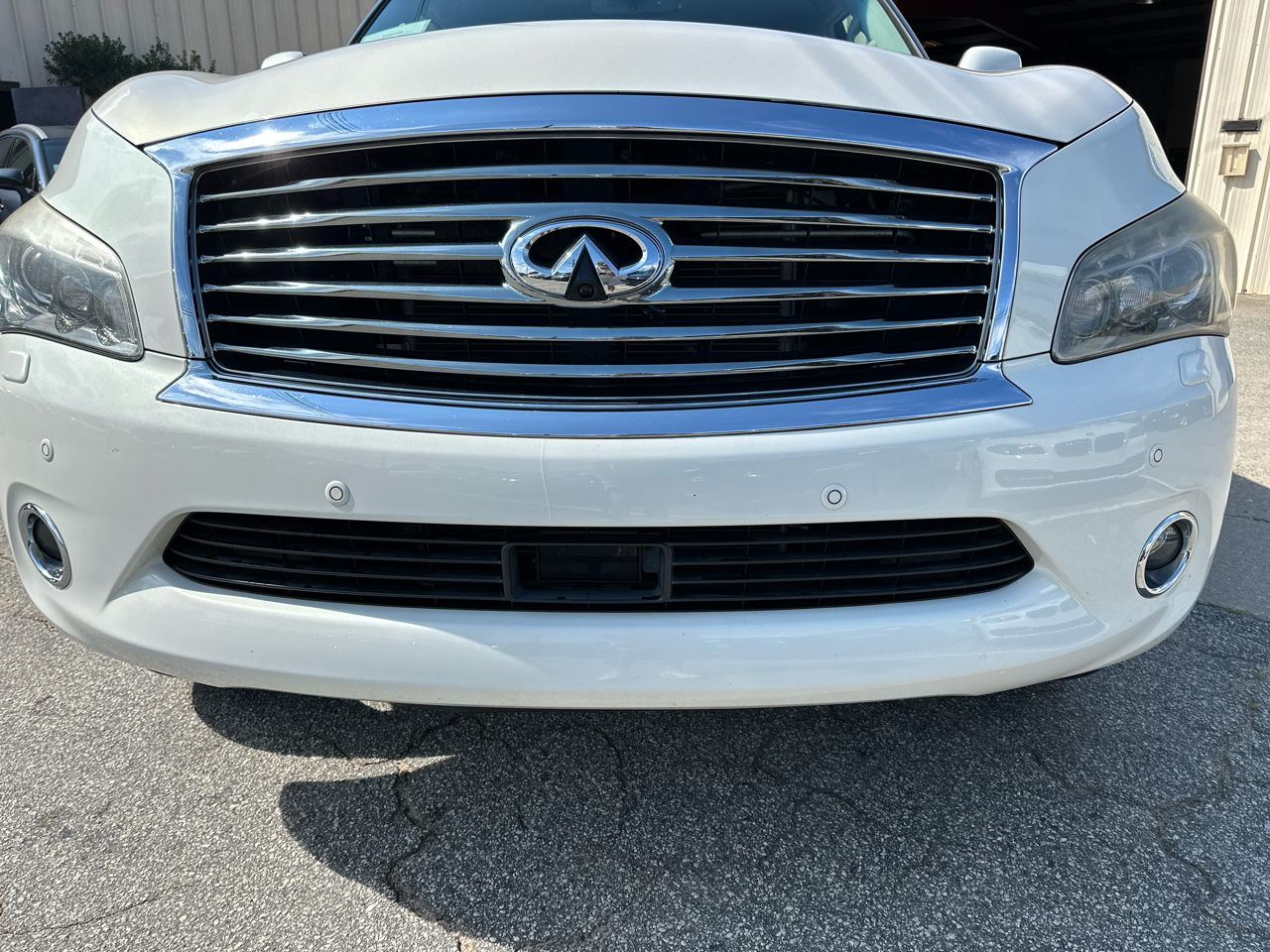 Infiniti QX80 4D SUV AWD 2014 Infiniti QX80 4D SUV AWD 2014