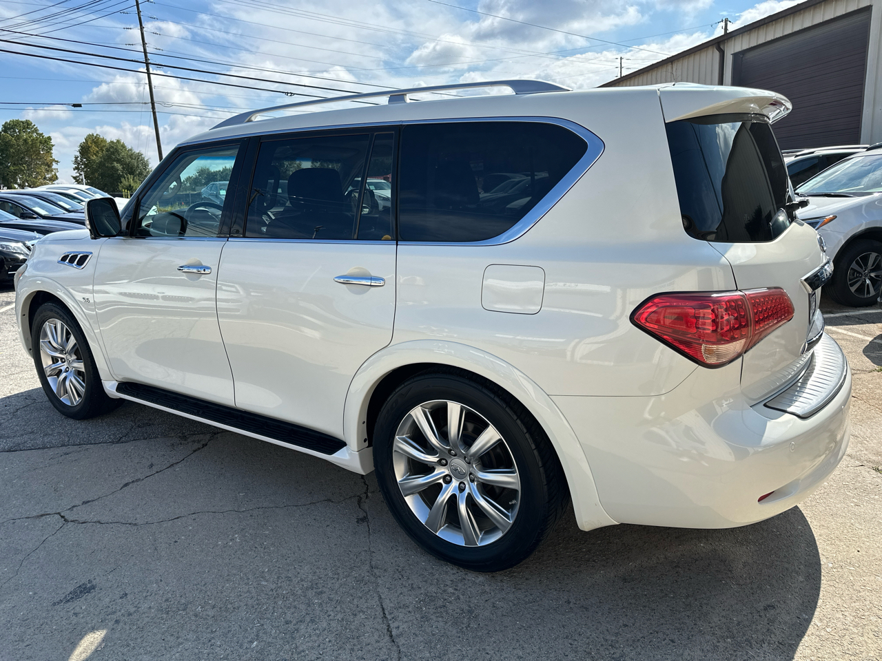 Infiniti QX80 4D SUV AWD 2014 Infiniti QX80 4D SUV AWD 2014