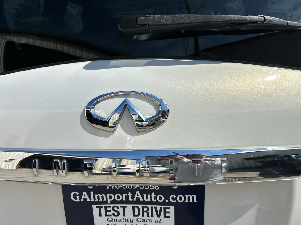 Infiniti QX80 4D SUV AWD 2014 Infiniti QX80 4D SUV AWD 2014