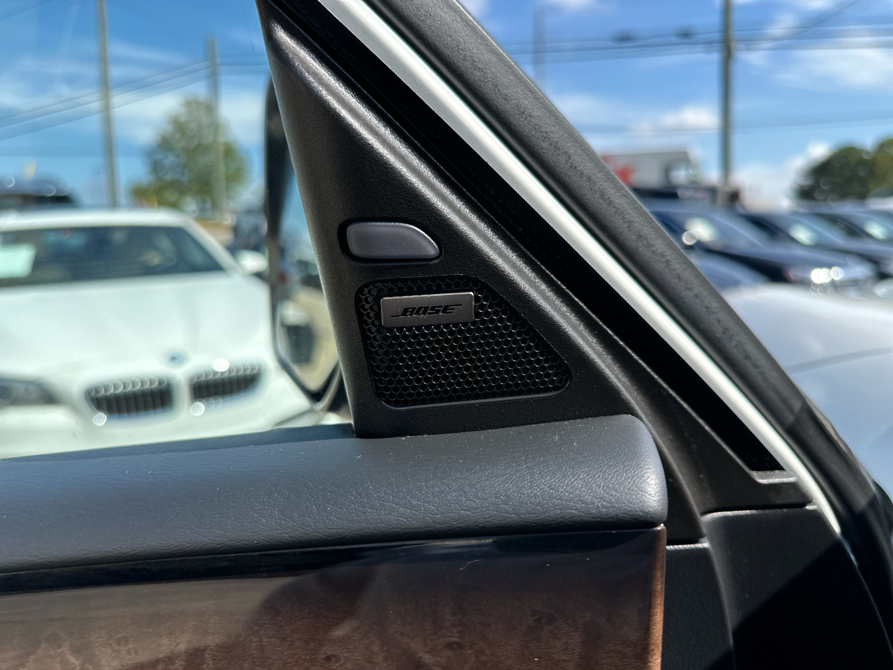 Infiniti QX80 4D SUV AWD 2014 Infiniti QX80 4D SUV AWD 2014