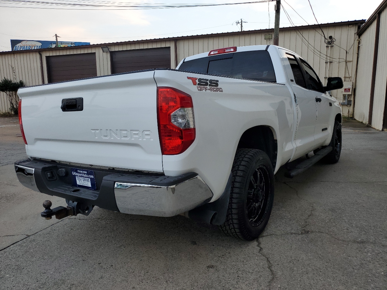 Toyota Tundra SR5 5.7L V8 FFV Double Cab 2WD Long Bed 2016