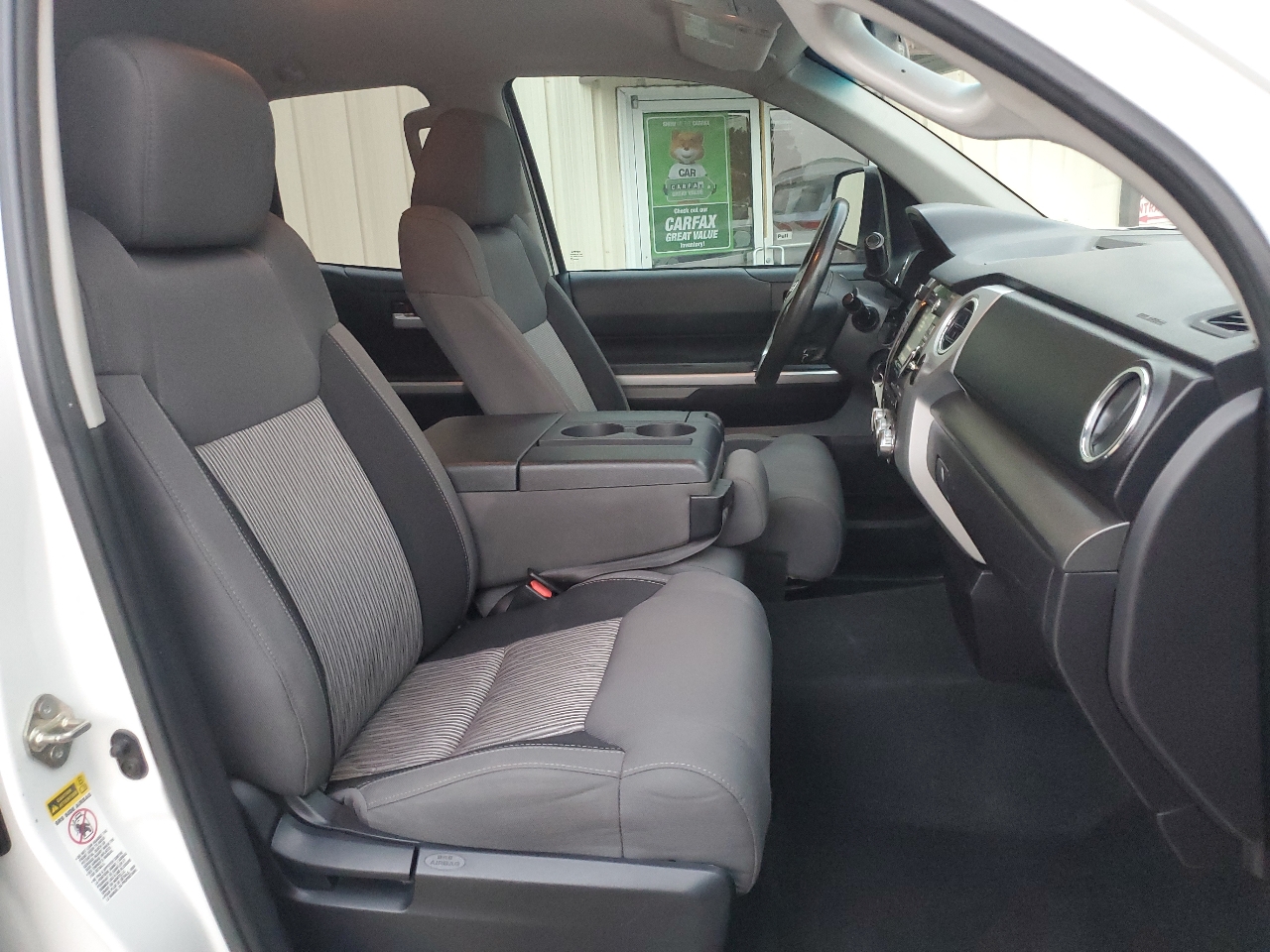 Toyota Tundra SR5 5.7L V8 FFV Double Cab 2WD Long Bed 2016