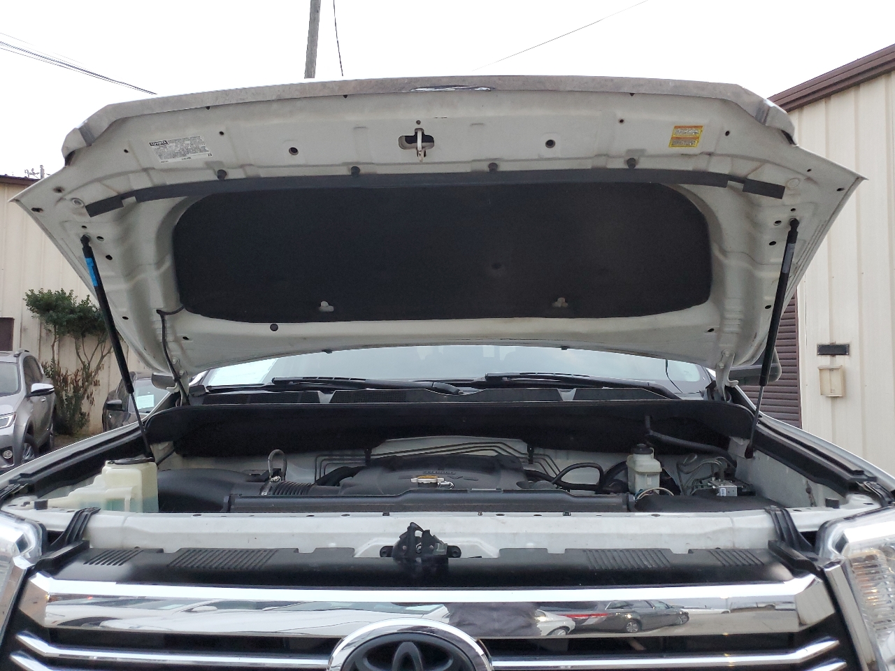 Toyota Tundra SR5 5.7L V8 FFV Double Cab 2WD Long Bed 2016