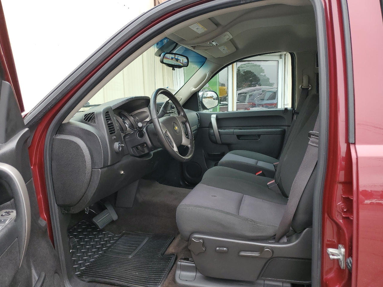 Chevrolet Silverado 1500 2LT Crew Cab 4WD 2013