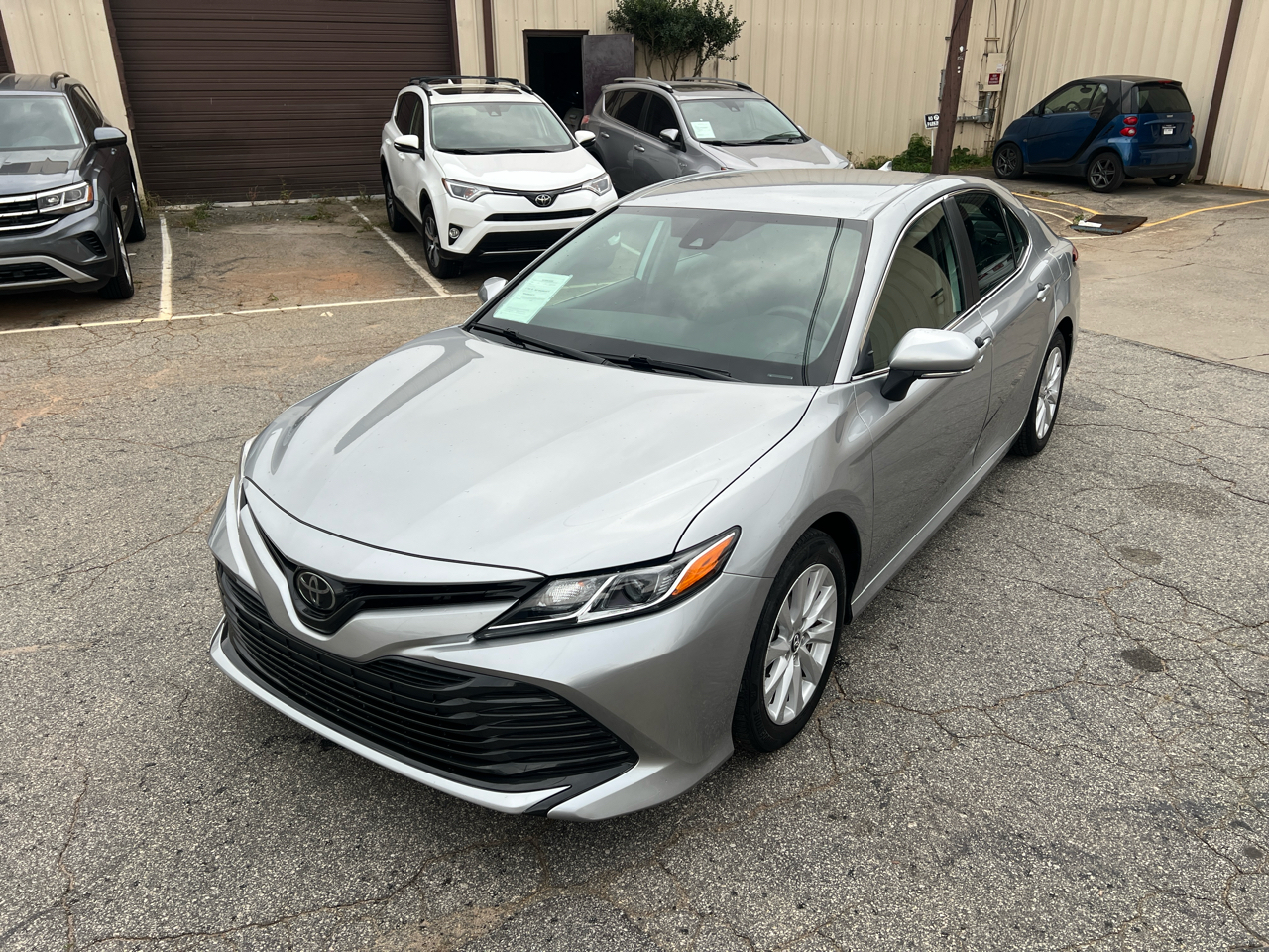 Toyota Camry 4dr Sdn I4 Auto LE (Natl) *Ltd Avail* 2020 Toyota Camry 4dr Sdn I4 Auto LE (Natl) *Ltd Avail* 2020
