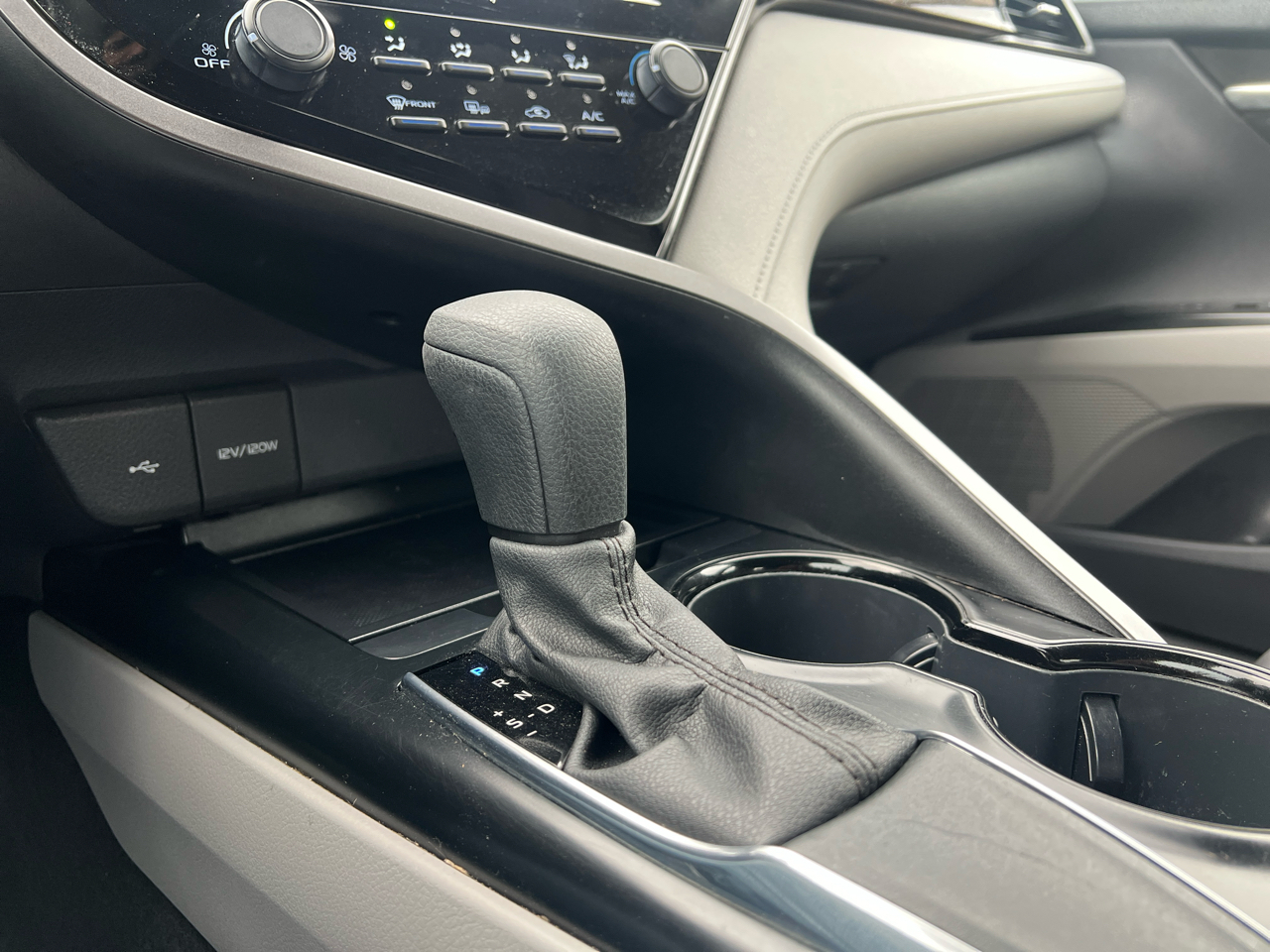 Toyota Camry 4dr Sdn I4 Auto LE (Natl) *Ltd Avail* 2020 Toyota Camry 4dr Sdn I4 Auto LE (Natl) *Ltd Avail* 2020