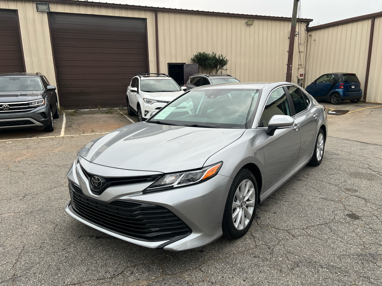 2020 Toyota Camry LE