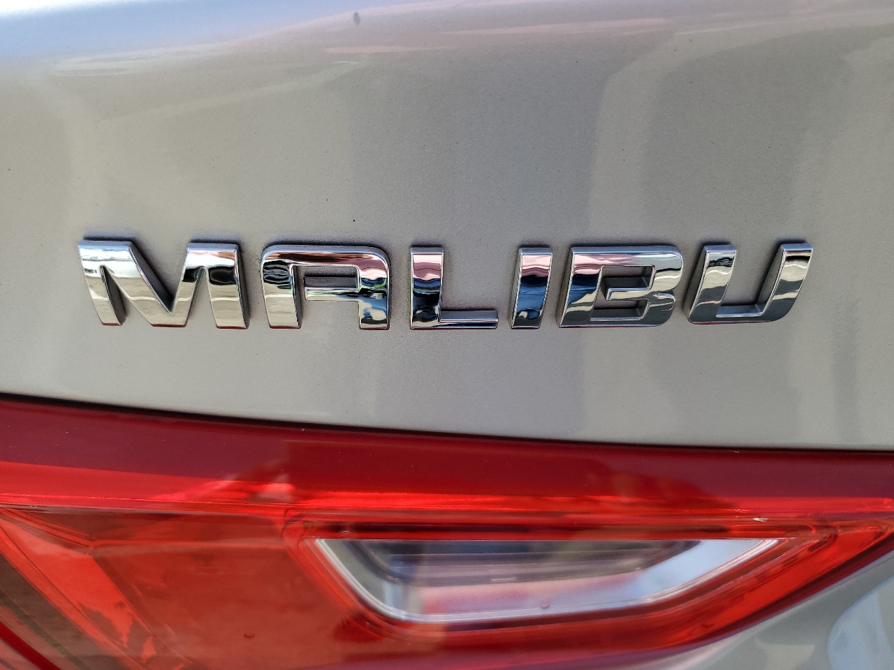 Chevrolet Malibu 4dr Sdn LS w/1FL 2019