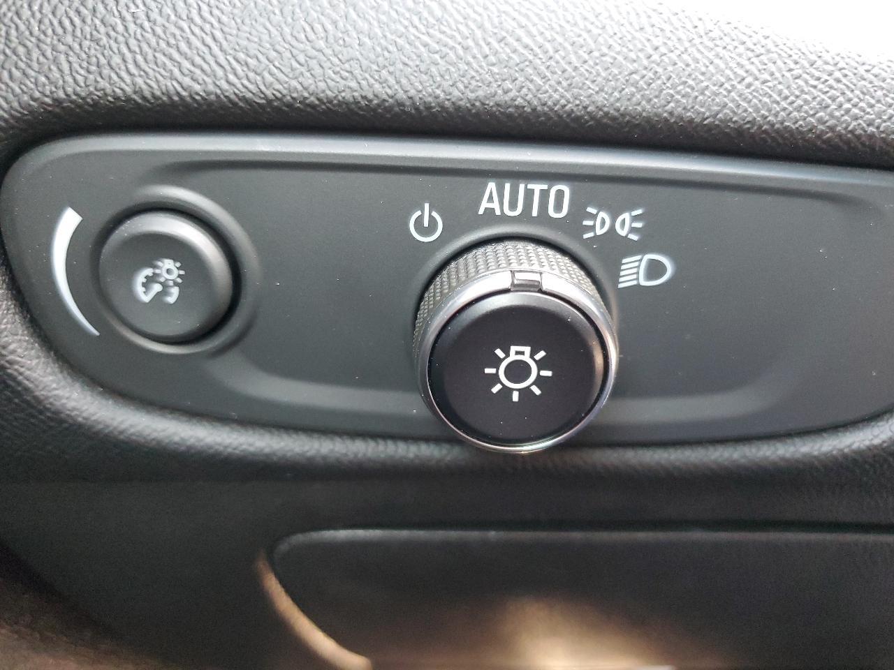 Chevrolet Malibu 4dr Sdn LS w/1FL 2019