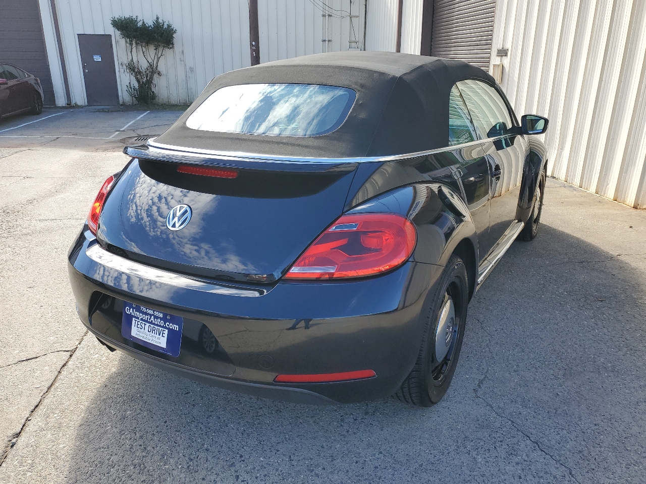 Volkswagen Beetle 1.8T Convertible 2015