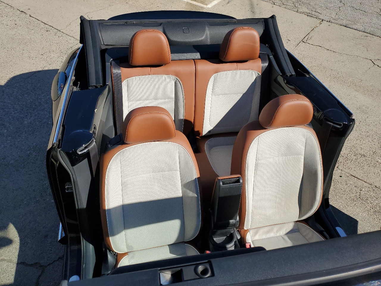 Volkswagen Beetle 1.8T Convertible 2015