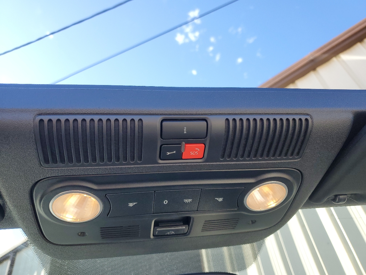 Volkswagen Beetle 1.8T Convertible 2015