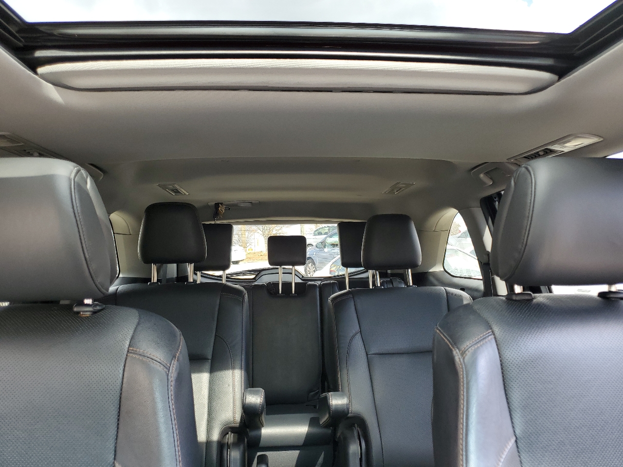 Toyota Highlander 4dr V6 4WD Limited (Natl) 2019