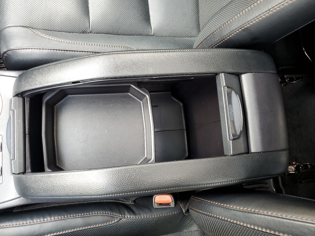 Toyota Highlander 4dr V6 4WD Limited (Natl) 2019