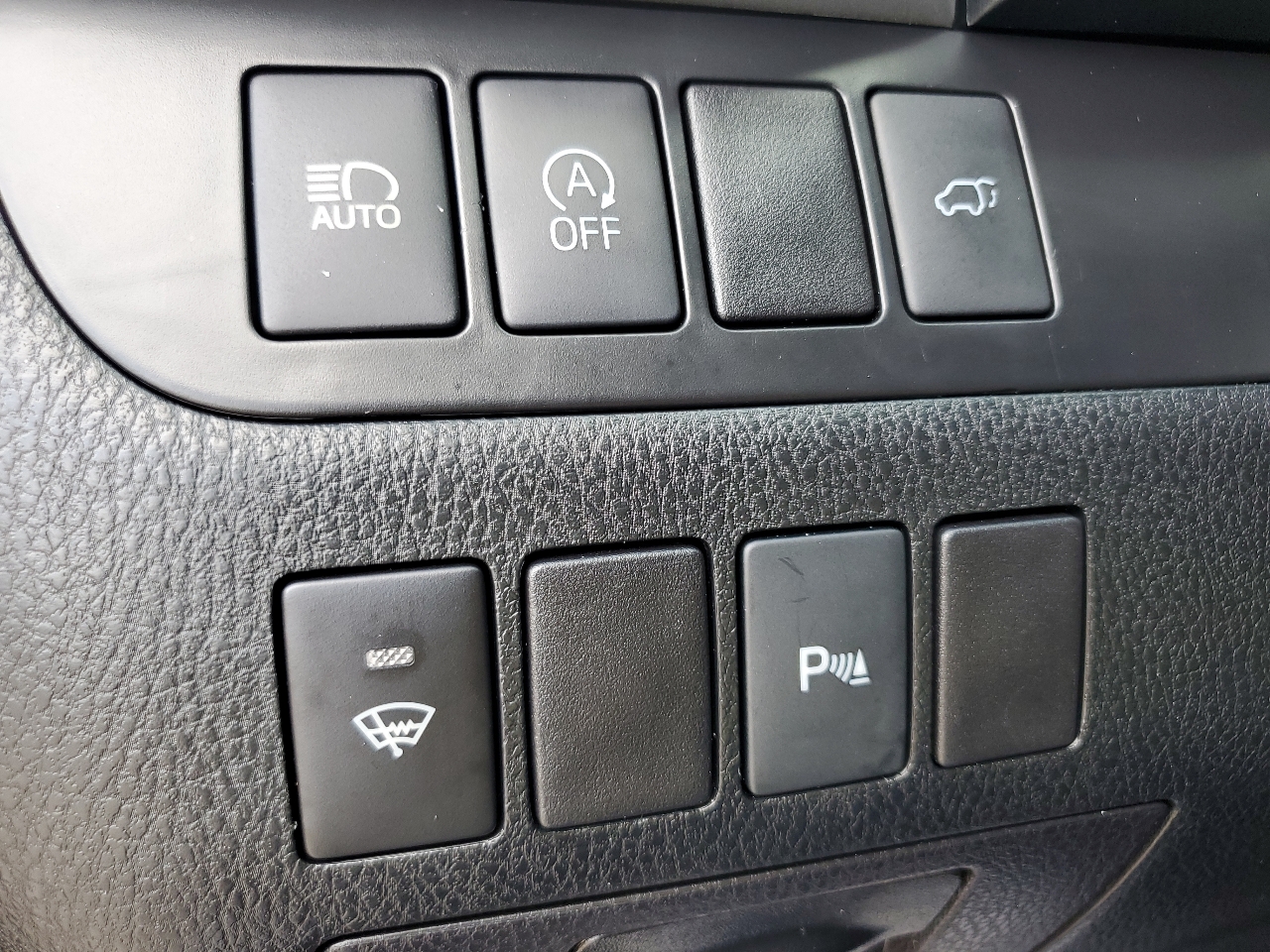 Toyota Highlander 4dr V6 4WD Limited (Natl) 2019