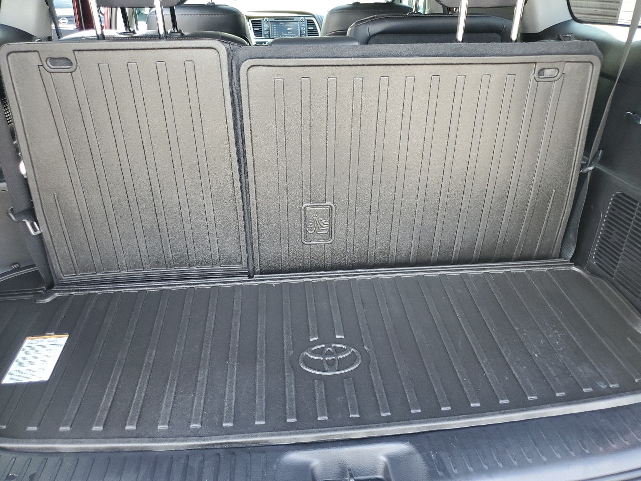 Toyota Highlander 4dr V6 4WD Limited (Natl) 2019