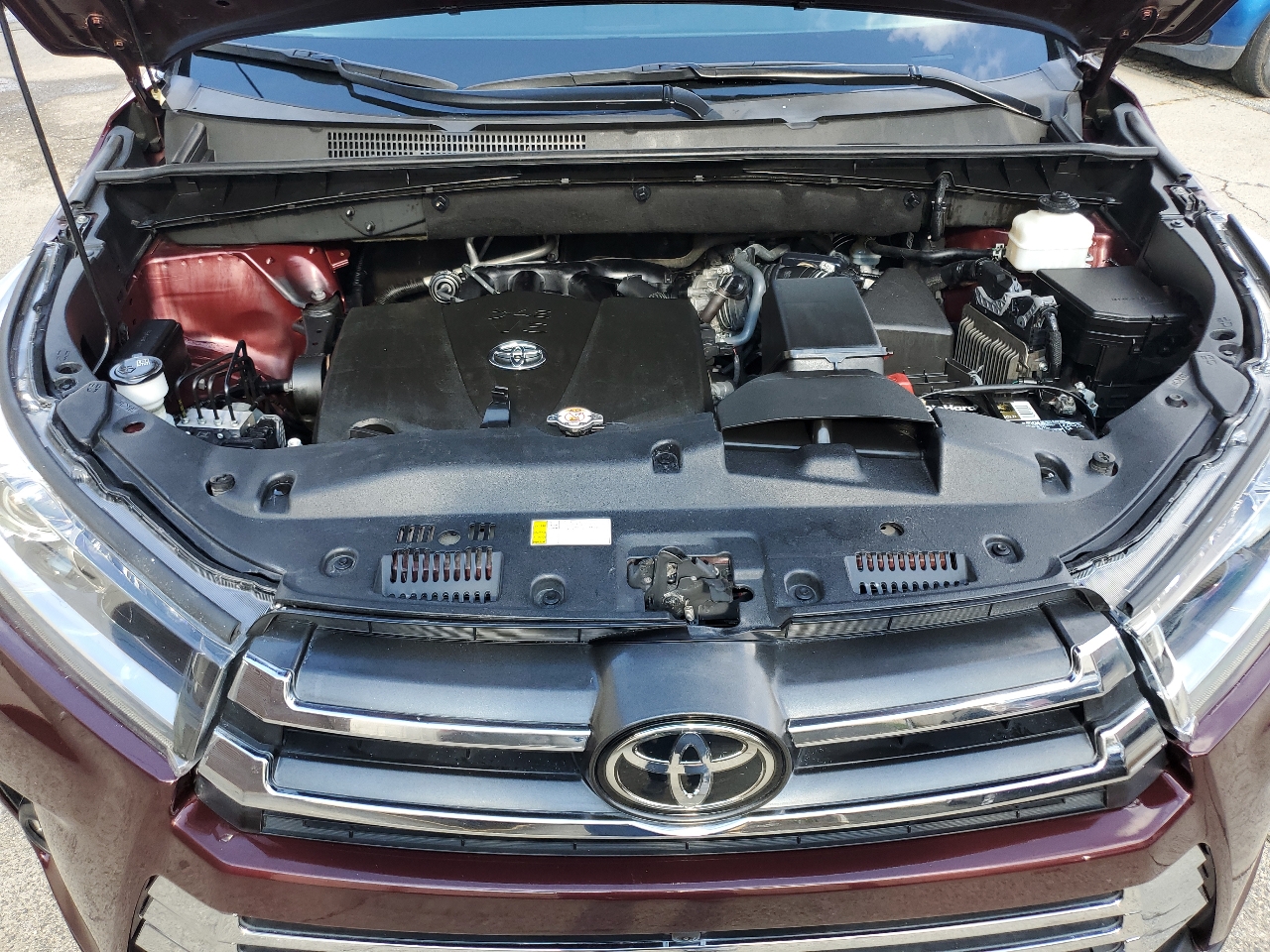 Toyota Highlander 4dr V6 4WD Limited (Natl) 2019