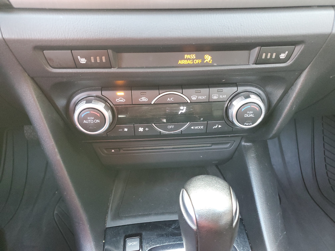 Mazda MAZDA3 Grand Touring 2014