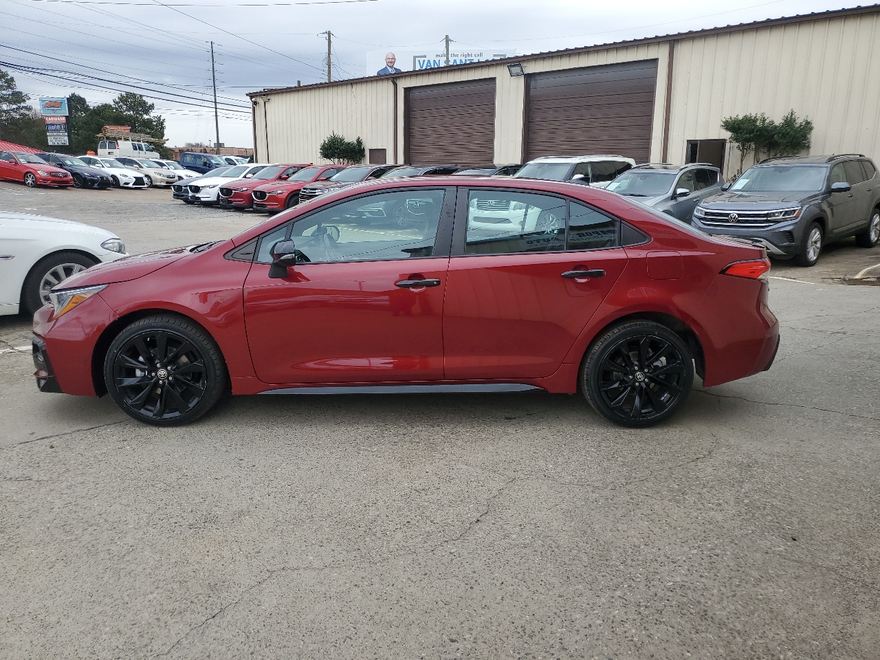 Toyota Corolla SE Nightshade 2022