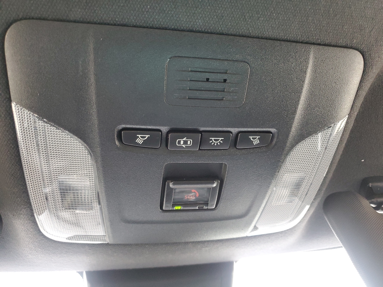 Toyota Corolla SE Nightshade 2022