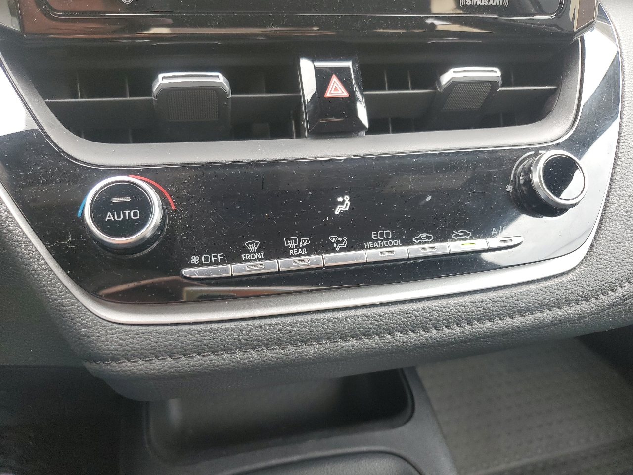 Toyota Corolla SE Nightshade 2022