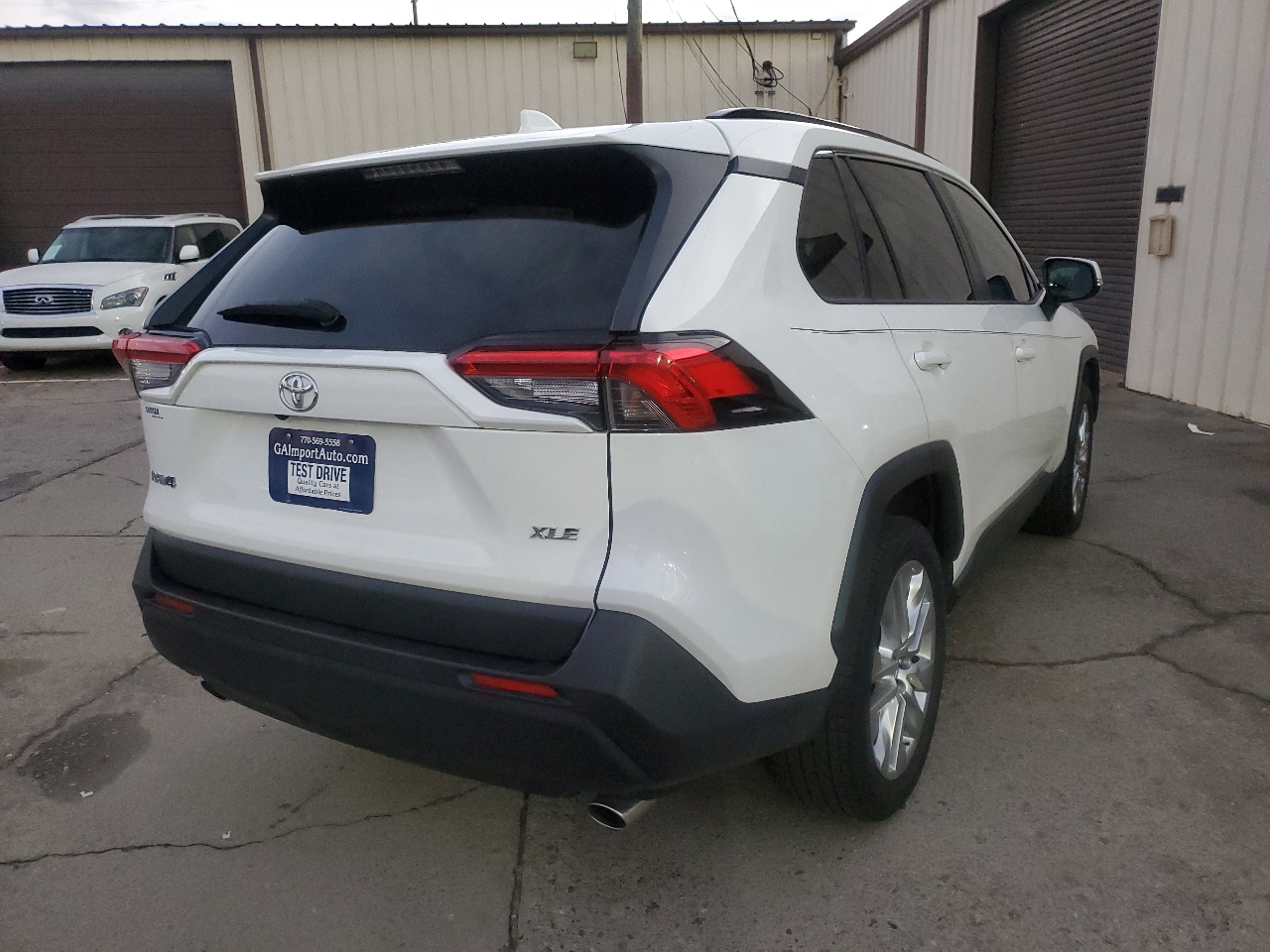 Toyota RAV4 XLE Premium 2019