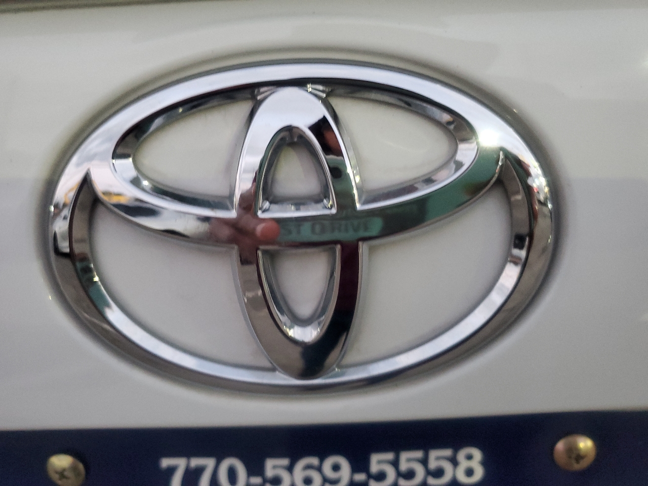 Toyota RAV4 XLE Premium 2019