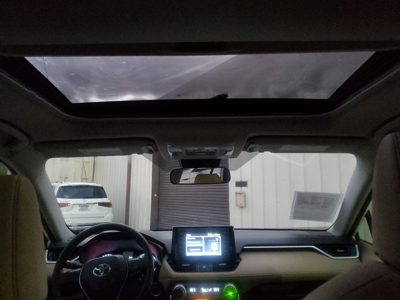 Toyota RAV4 XLE Premium 2019