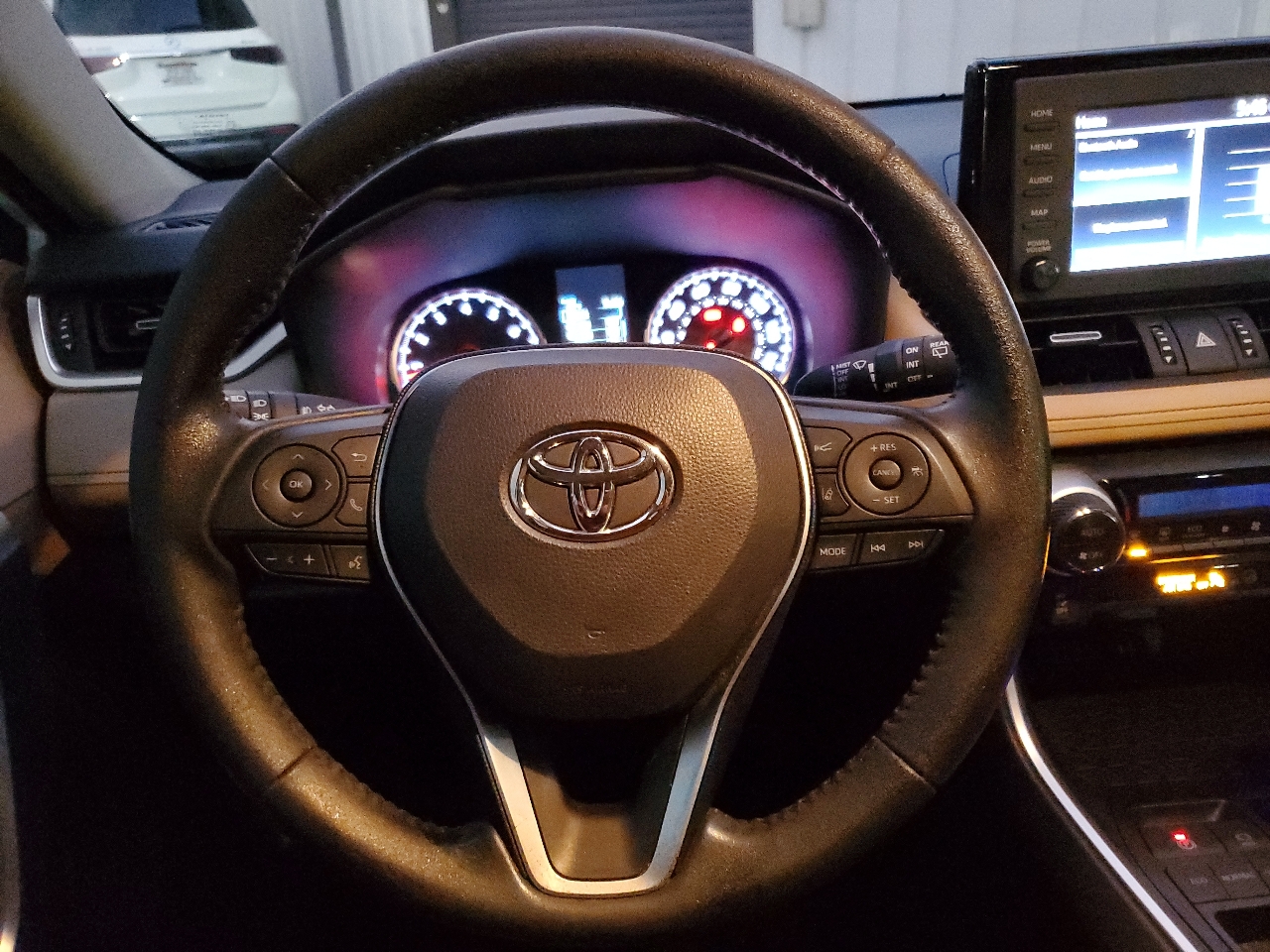 Toyota RAV4 XLE Premium 2019