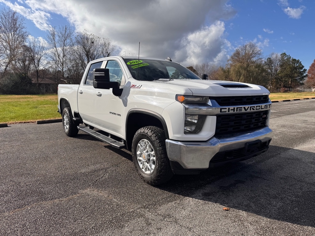 2021 Chevrolet Silverado 2500HD LT Crew Cab Long Box 4WD