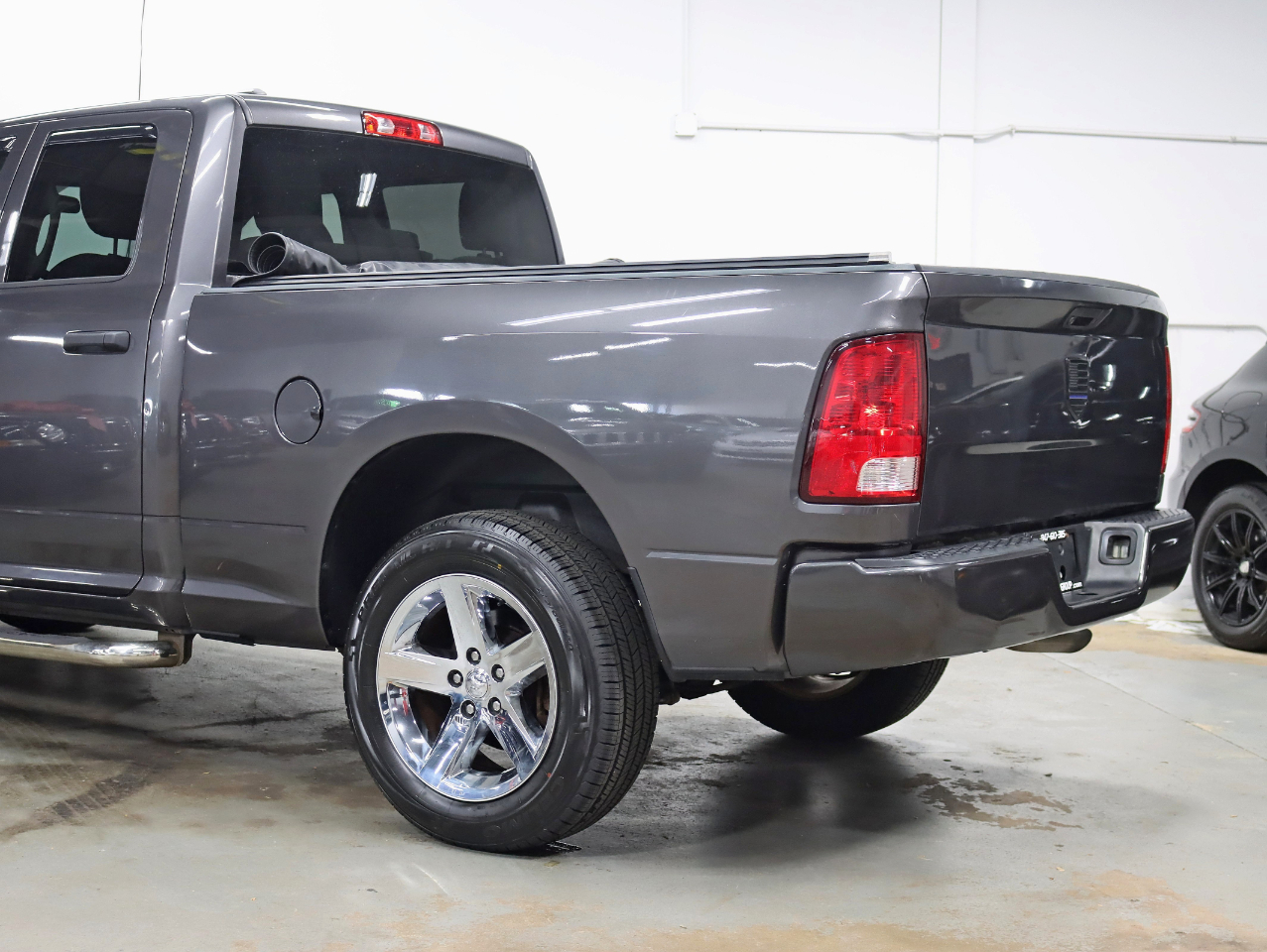 2018 Ram 1500 Express photo 8