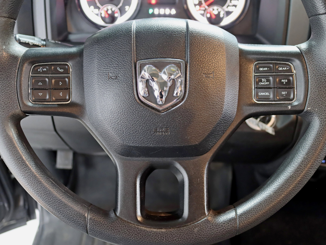 2018 Ram 1500 Express photo 13