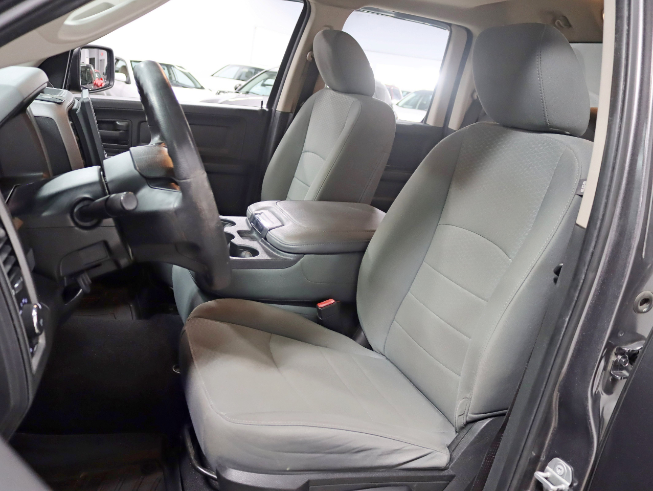 2018 Ram 1500 Express photo 21