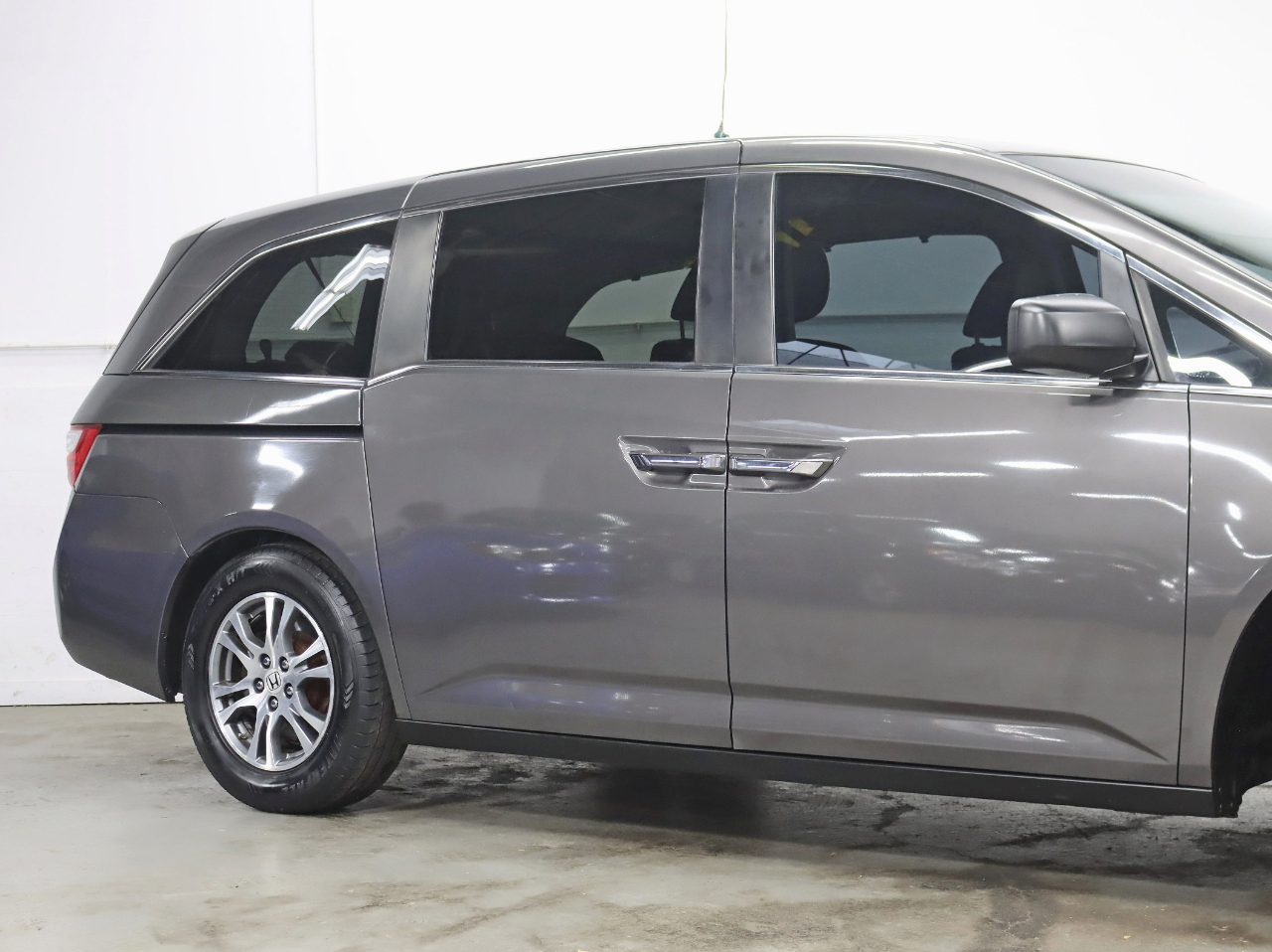 2012 Honda Odyssey EX-L photo 3