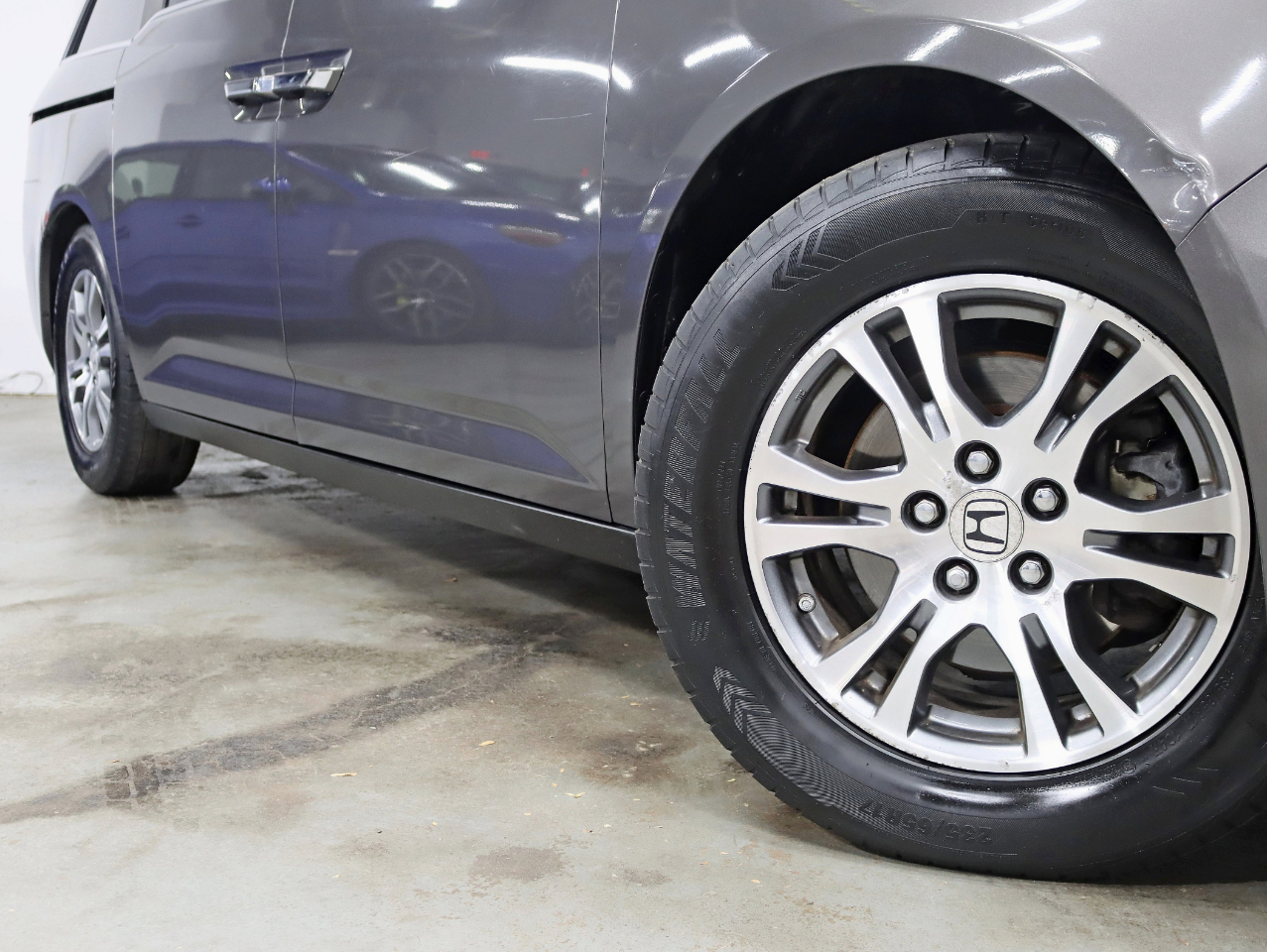 2012 Honda Odyssey EX-L photo 4