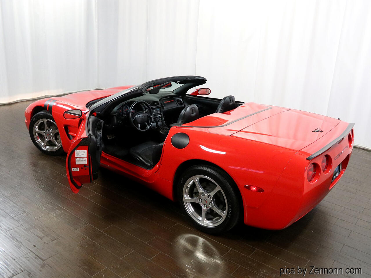 Chevrolet Corvette 2dr Convertible 1998 Chevrolet Corvette 2dr Convertible 1998