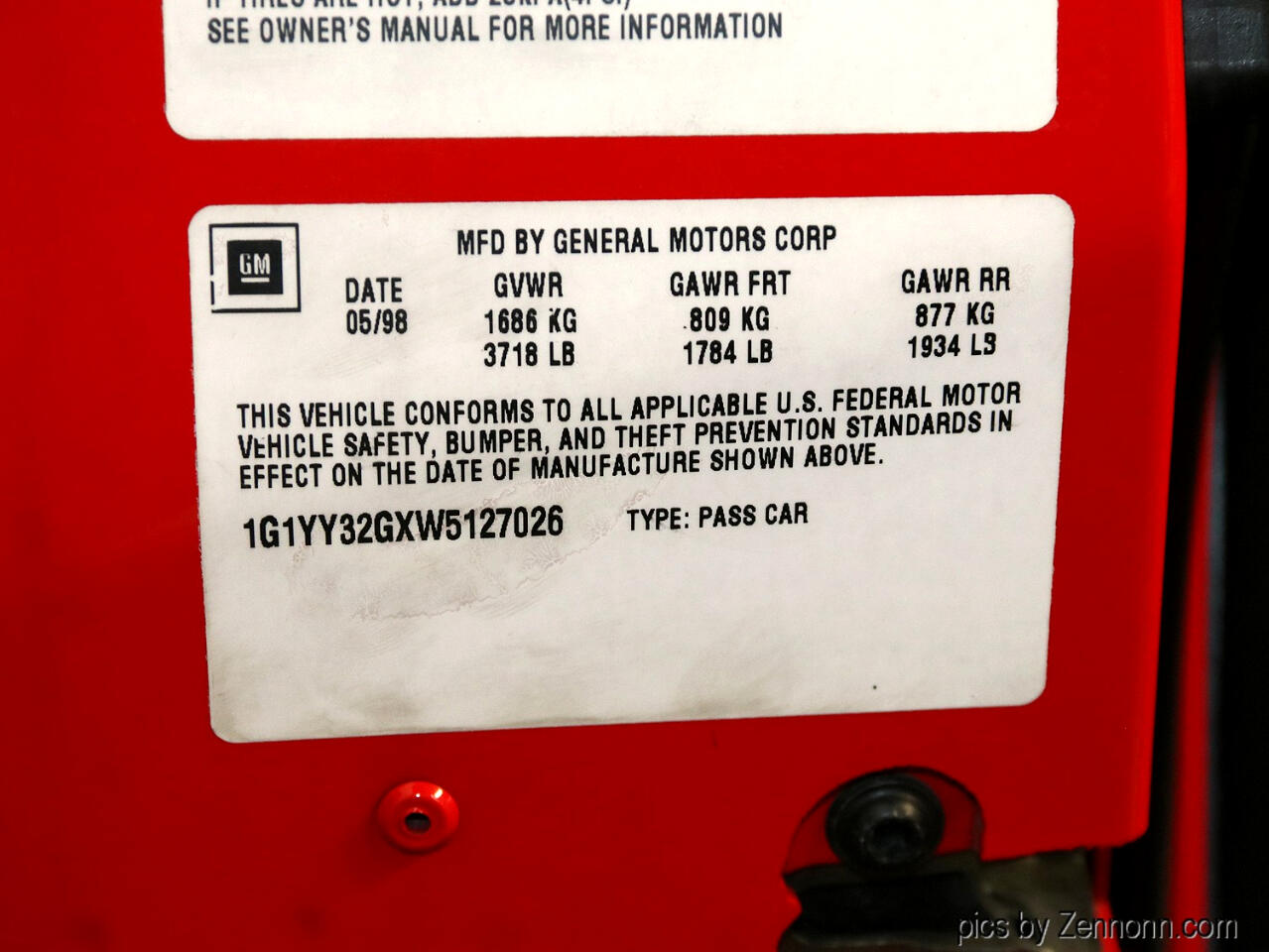 Chevrolet Corvette 2dr Convertible 1998 Chevrolet Corvette 2dr Convertible 1998